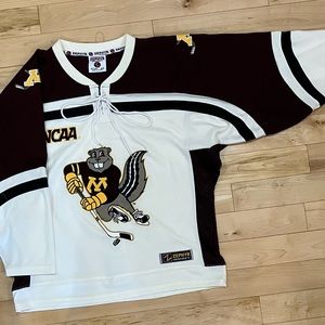 Minnesota gophers hockey jersey Zephyr size 44
